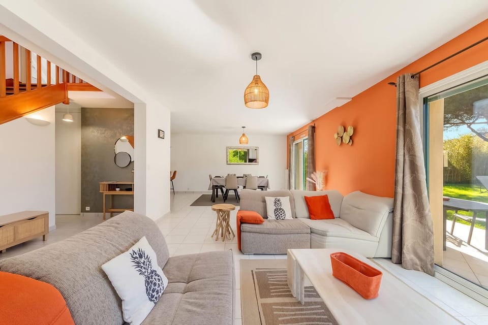 L'Eclipse - 3 chambres - Jardin et terrasse House in Brittany