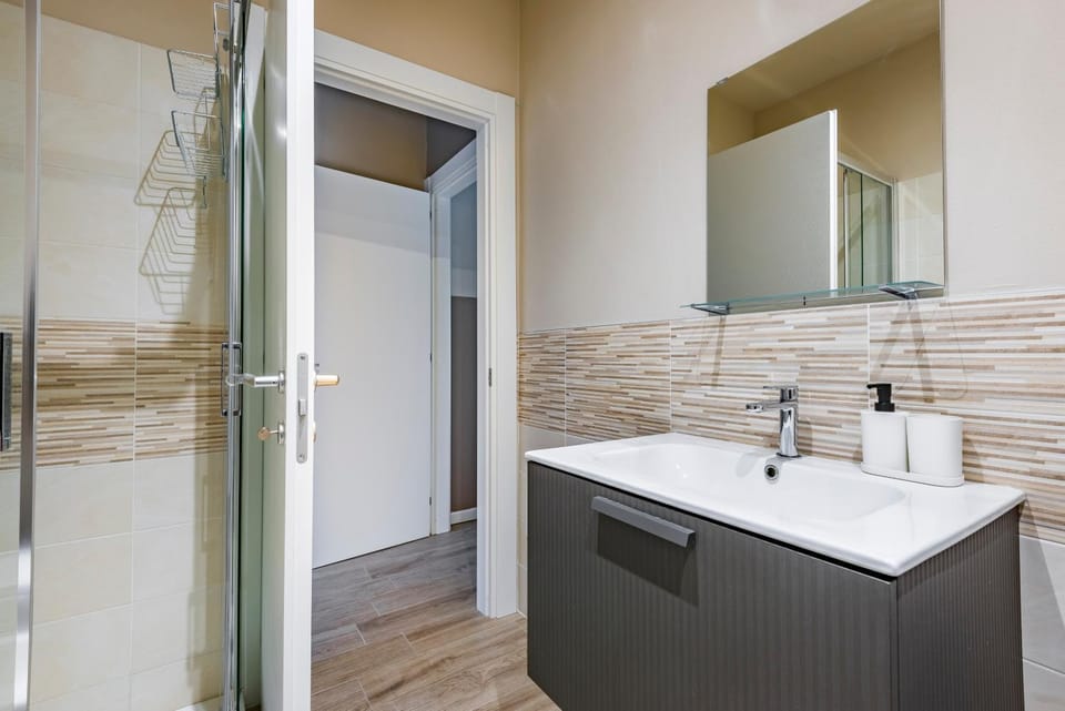 Smart apartment - Moderno e accogliente con terrazza Apartment in Reggio Emilia