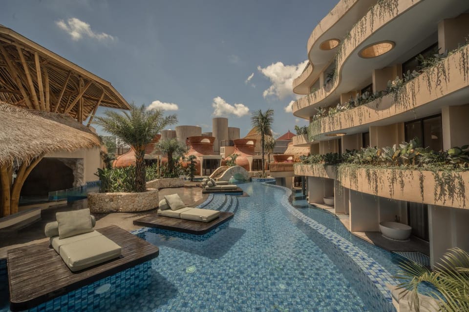 Property building, Swimming pool