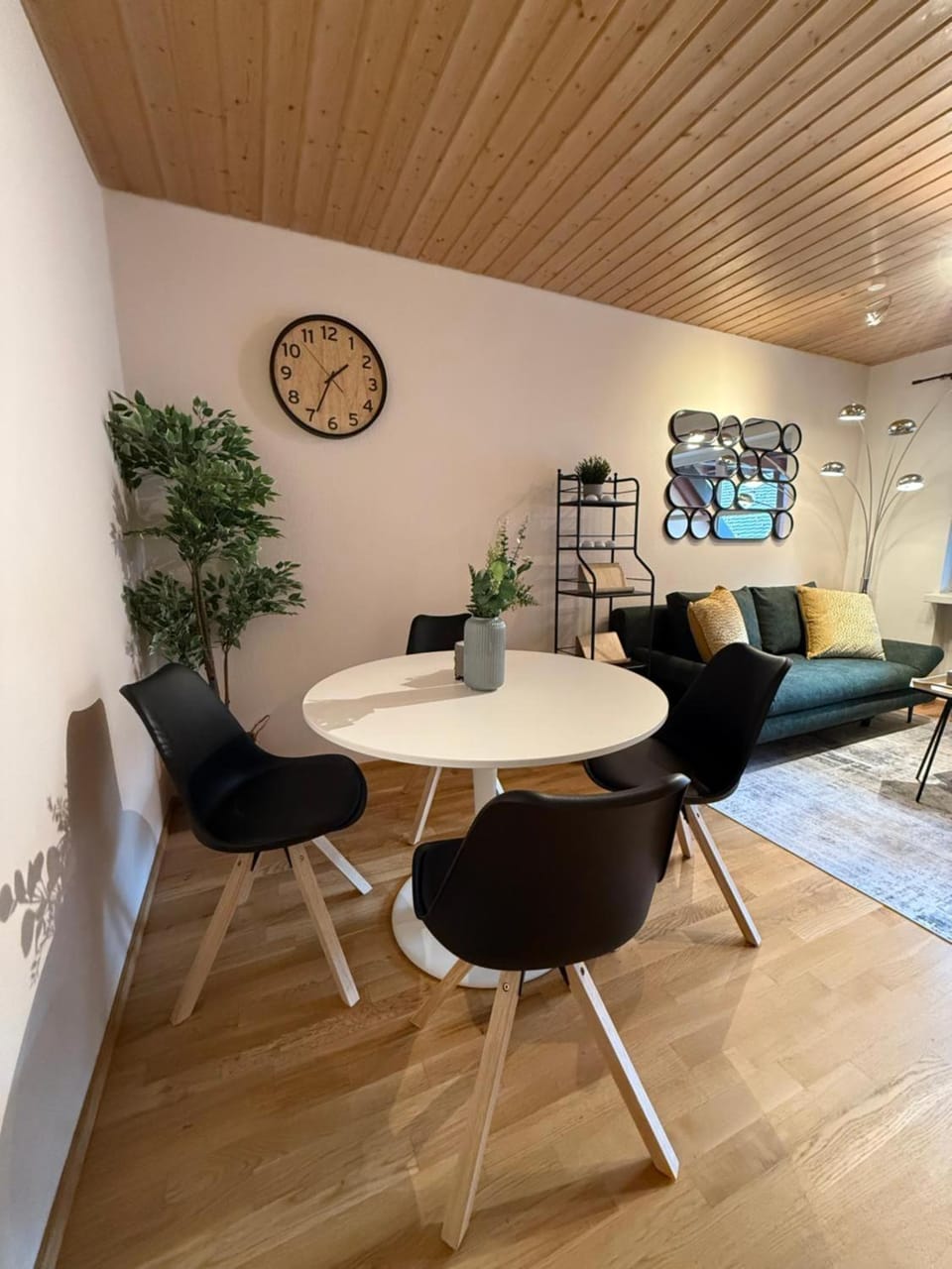 Property building, Living room