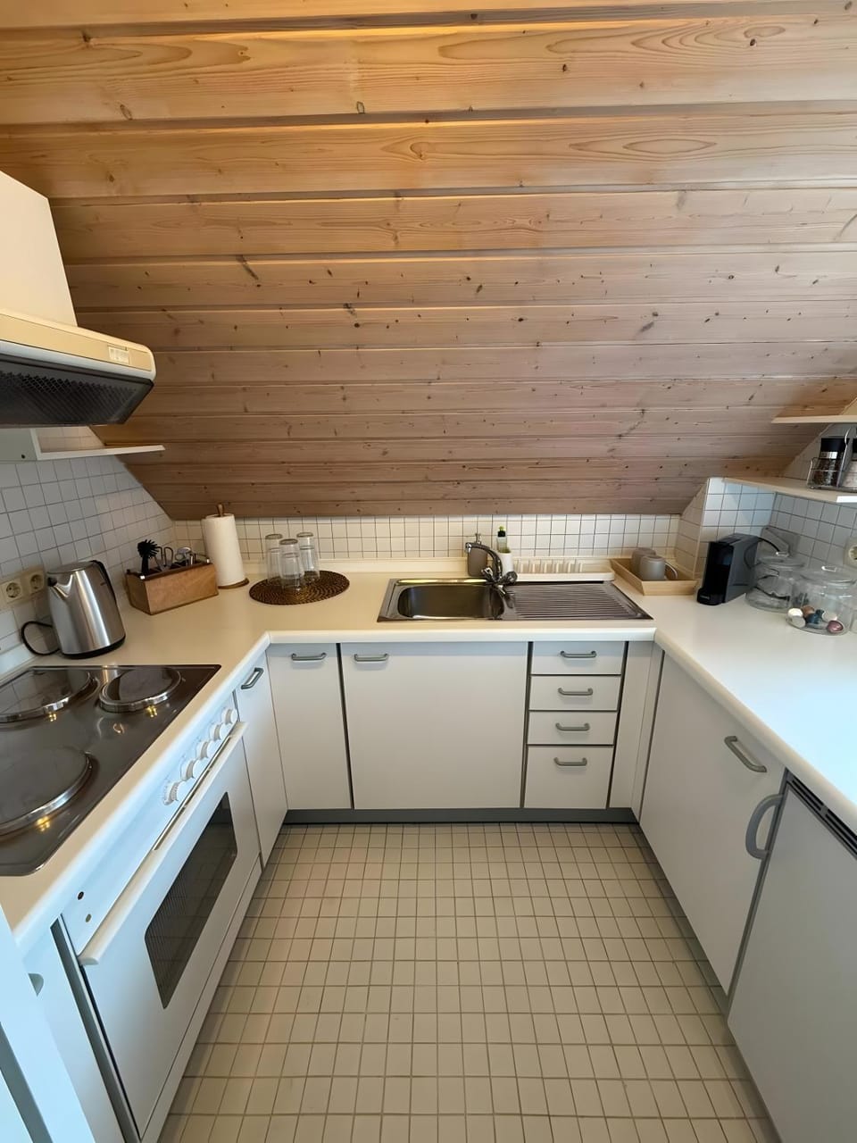 Kitchen or kitchenette, Living room