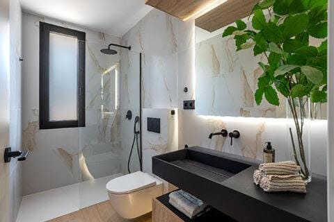 Diseño y luz mediterránea en Denia Apartment in Marina Alta