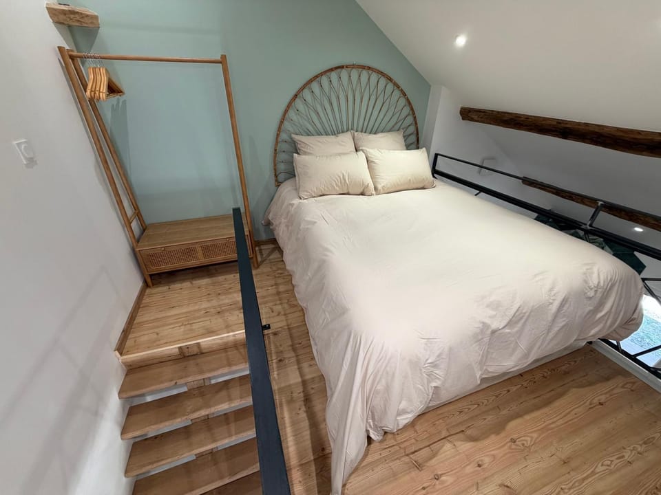 Le Domaine du Moulin Montagot Bed and Breakfast in Auvergne-Rhône-Alpes