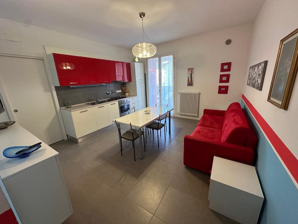 Dining area, dishwasher, microwave, oven, washing machine, kitchen