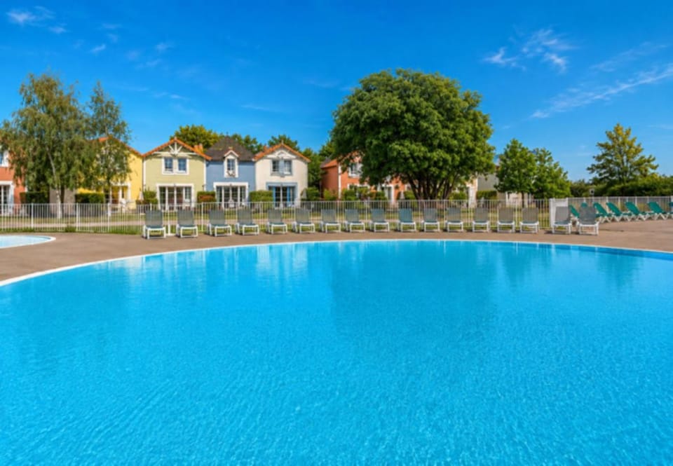 charmant studio renove avec terrasse - 4 personnes Apartment in Talmont-Saint-Hilaire