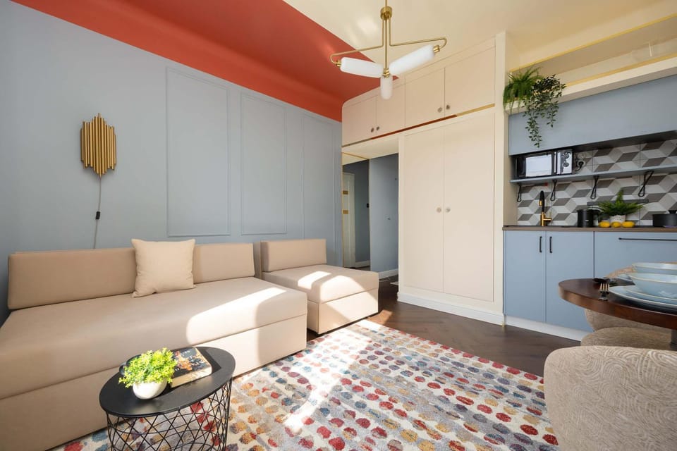 Kitchen or kitchenette, Living room, Seating area, Dining area
