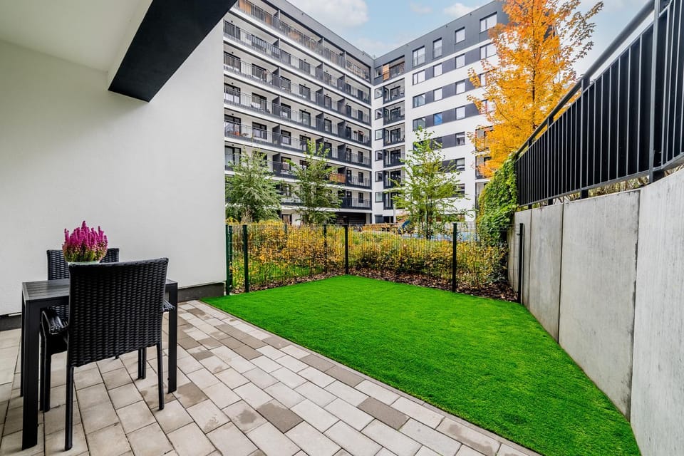 Garden, Garden view