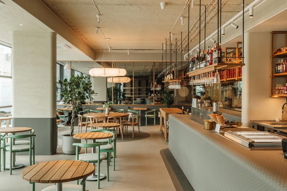 Lounge or bar