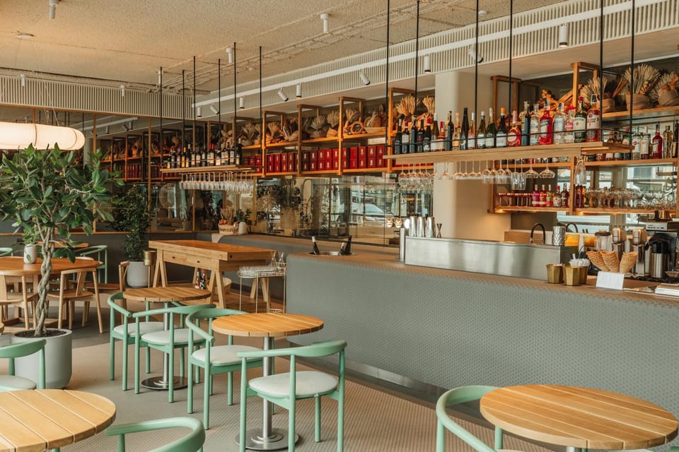 Lounge or bar