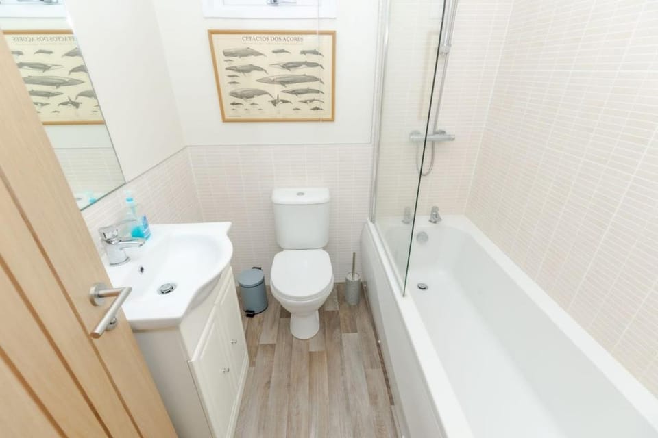 Charming Kingfisher Lodge, sleeps 5 Newton Ferrers House in Newton Ferrers