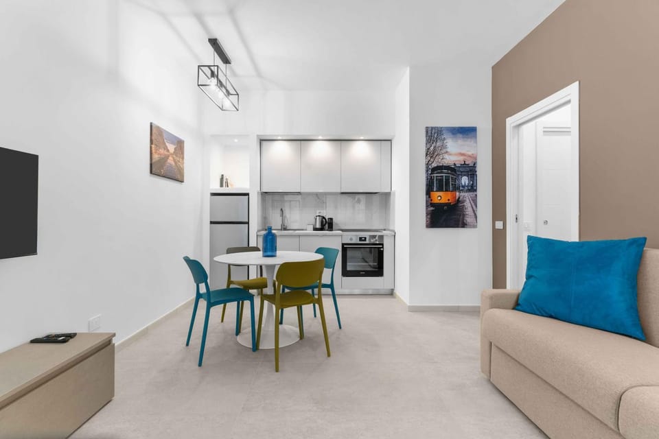 Kitchen or kitchenette, Living room, Seating area, Dining area, oven, stove