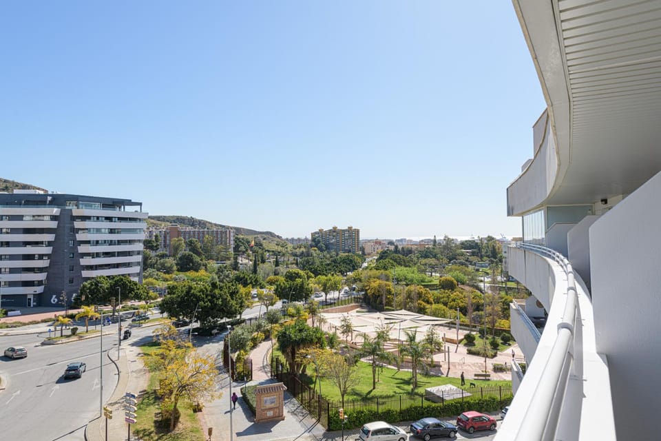 Property building, Neighbourhood, Natural landscape, City view, Street view, Location