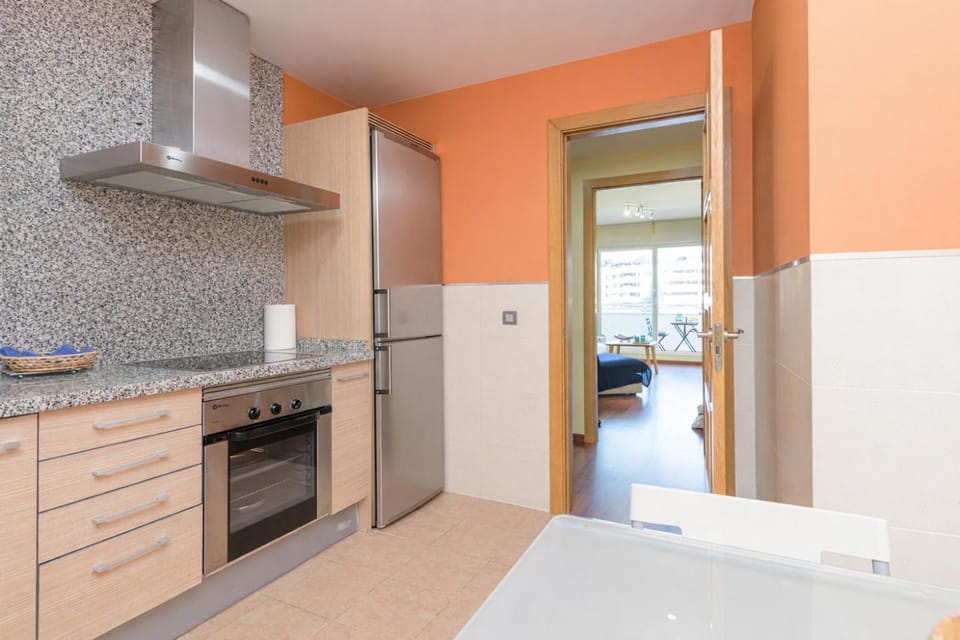 Kitchen or kitchenette, oven, stove