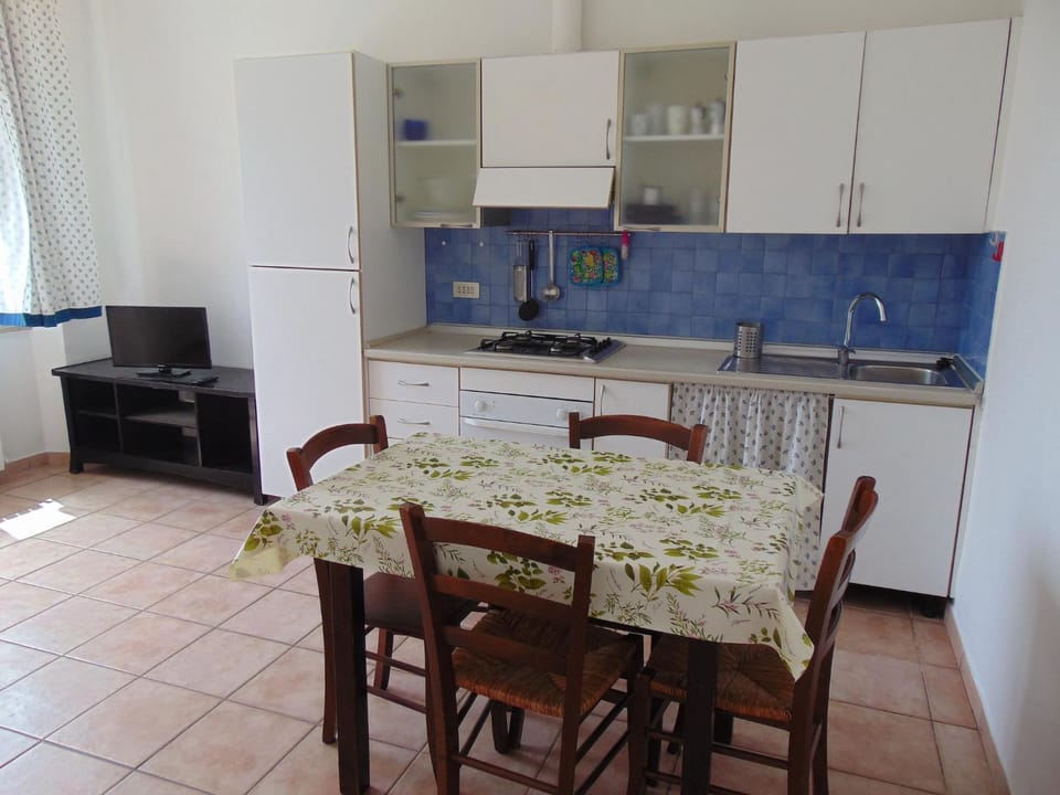 S241 - Sirolo, bilocale completamente ristrutturato Apartment in Marche