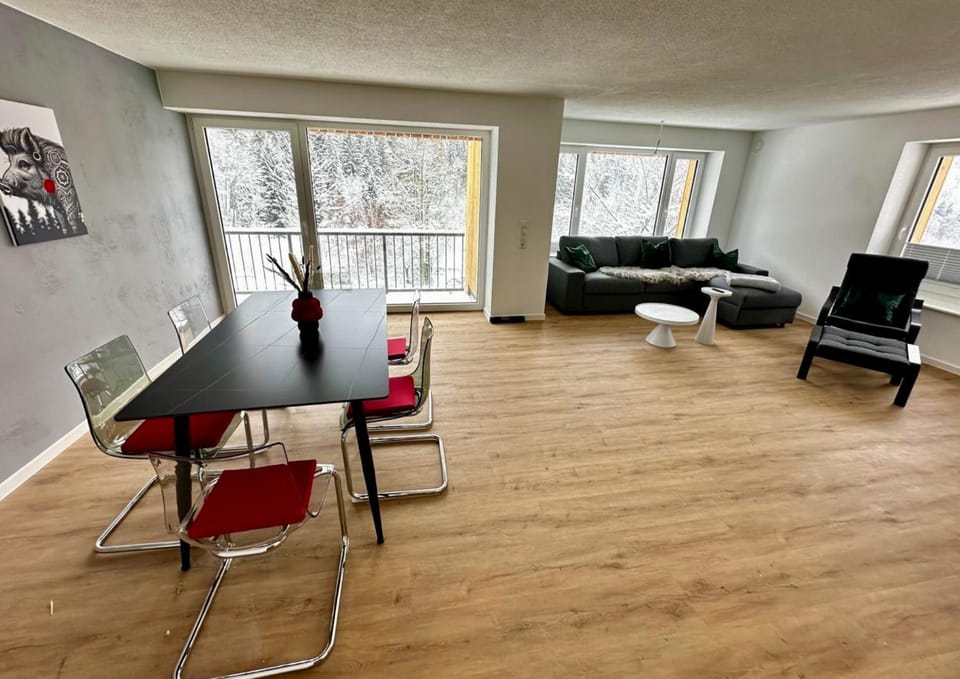 Living room, Dining area