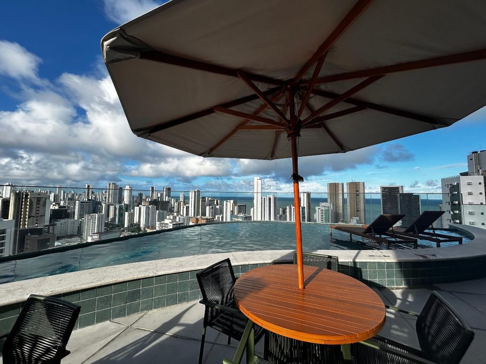 Praia de Gameleira - Flats em Boa Viagem por Yolo House in Recife
