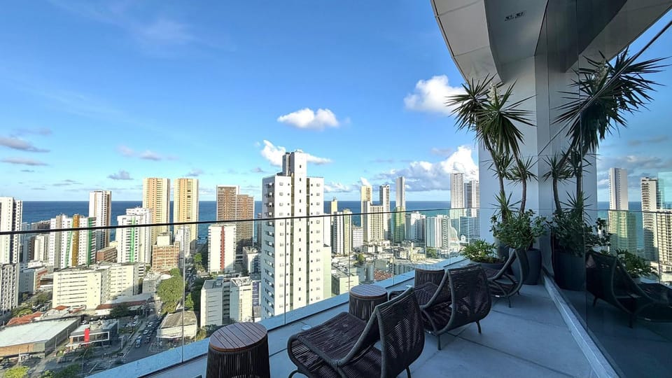 Praia de Gameleira - Flats em Boa Viagem por Yolo House in Recife