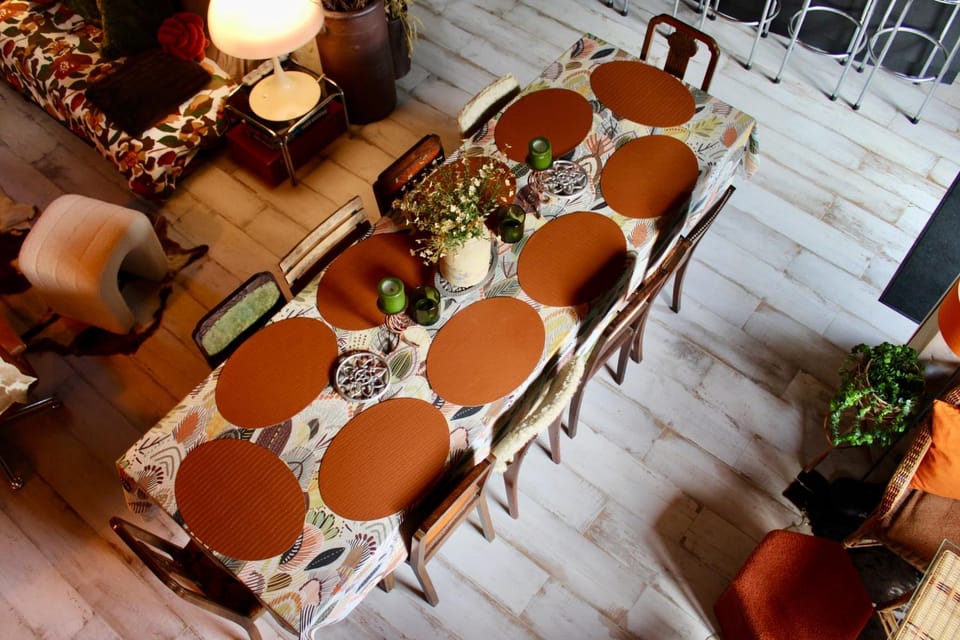 Food and drinks, Dining area
