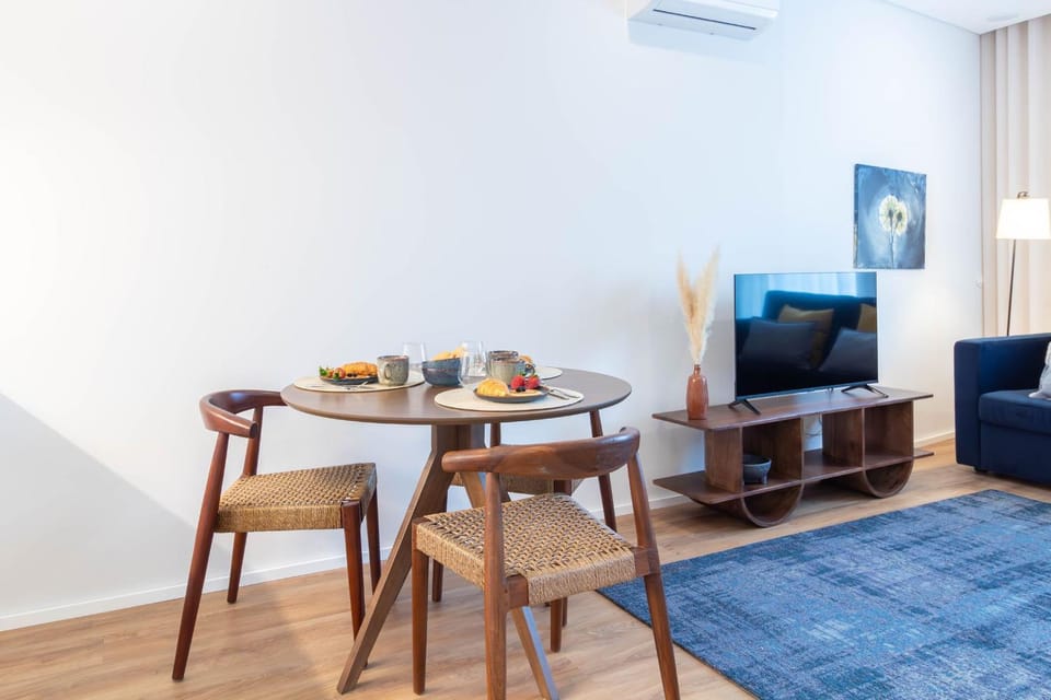 Rosário 244 Apartments by LovelyStay Apartment in Porto