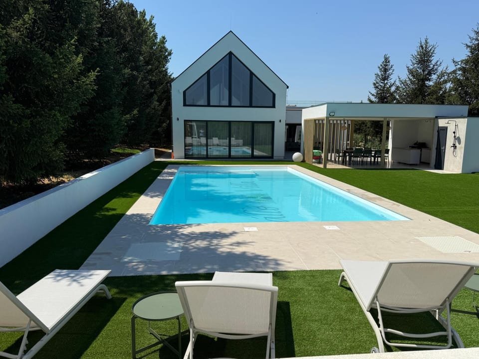 Kálló Villa Villa in Slovakia