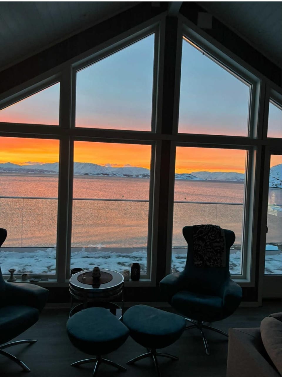 Living room, Sea view, Sunrise