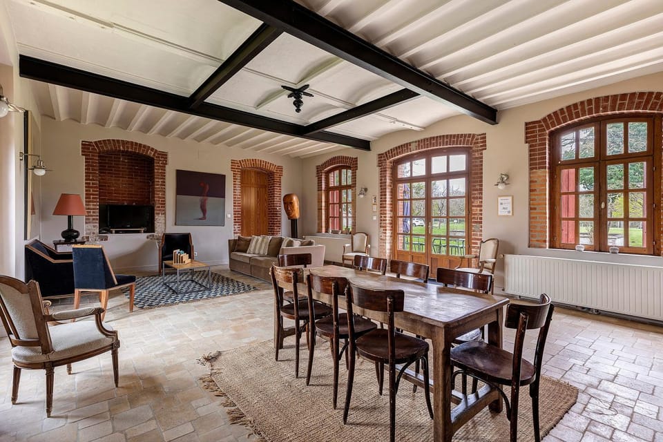 Property building, Living room