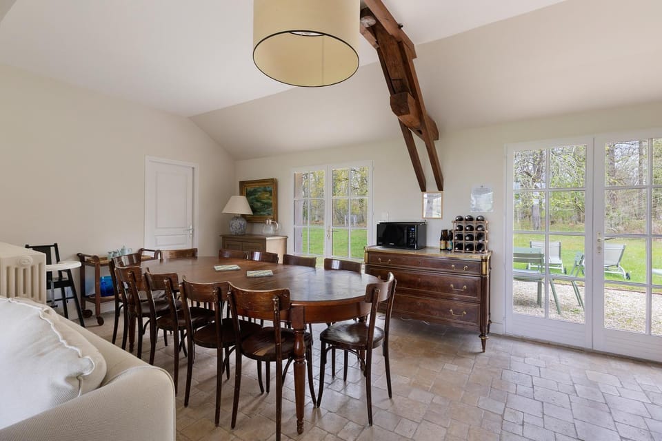 Property building, Living room