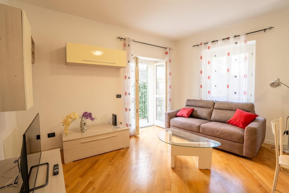 Lake Como Escape Apartment in Lenno