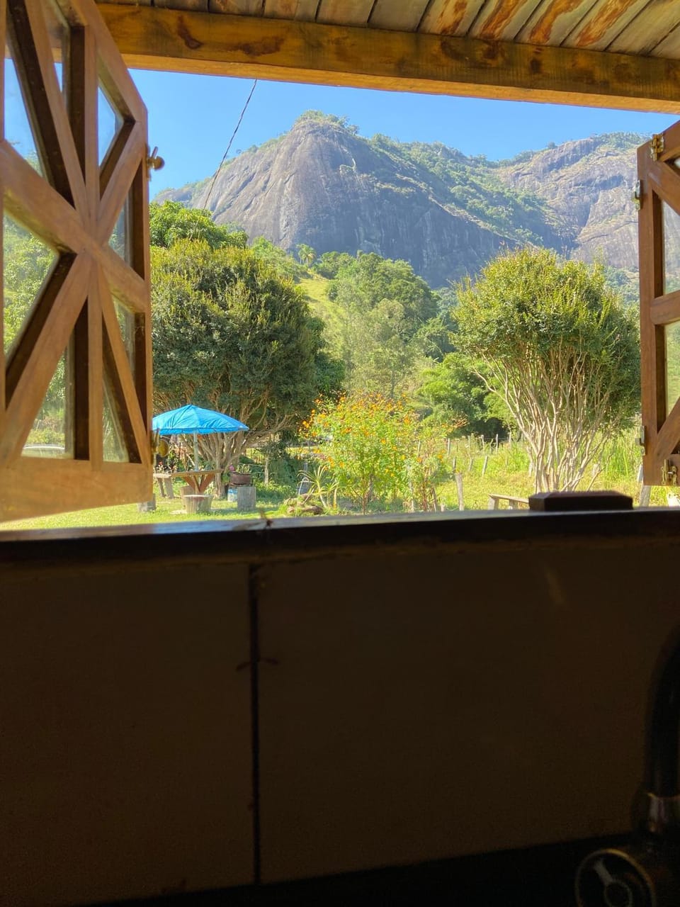 Day, Natural landscape, View (from property/room), Garden view, Mountain view