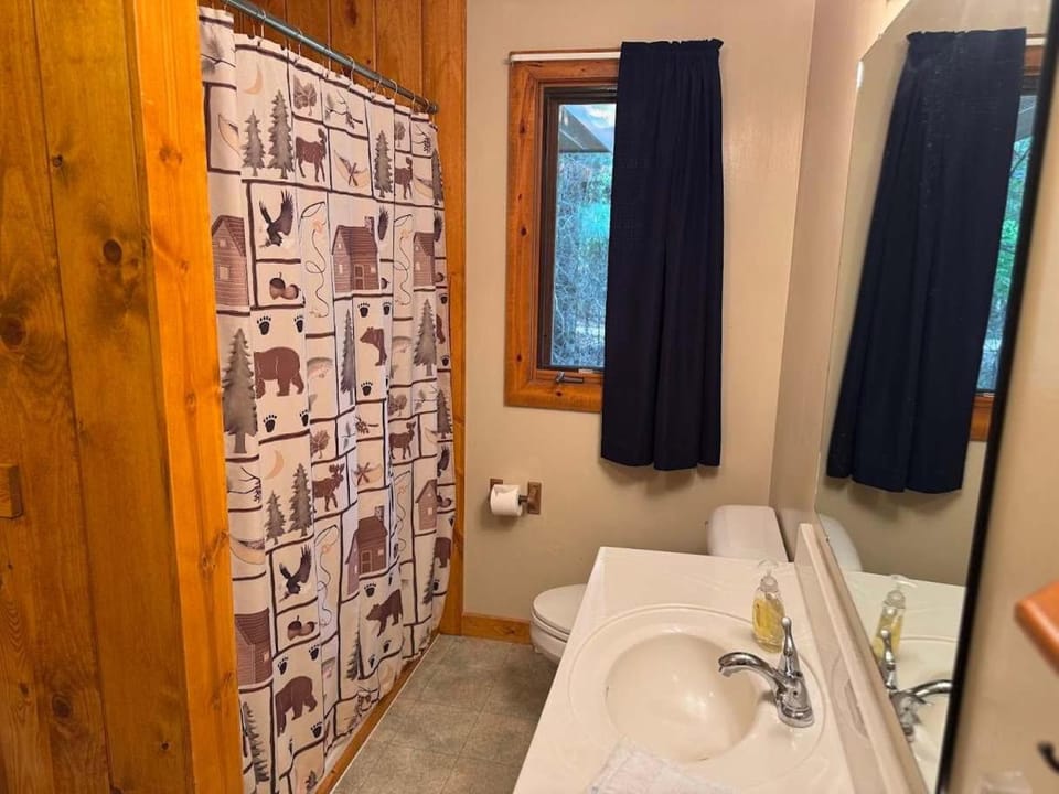 Bathroom, Bath