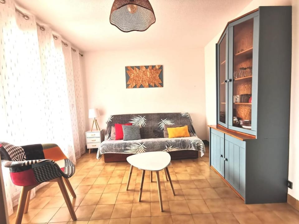 Le Cosy Haven - Tout à pied - Vue Mer - Commerces et plages - Détente Apartment in Fréjus