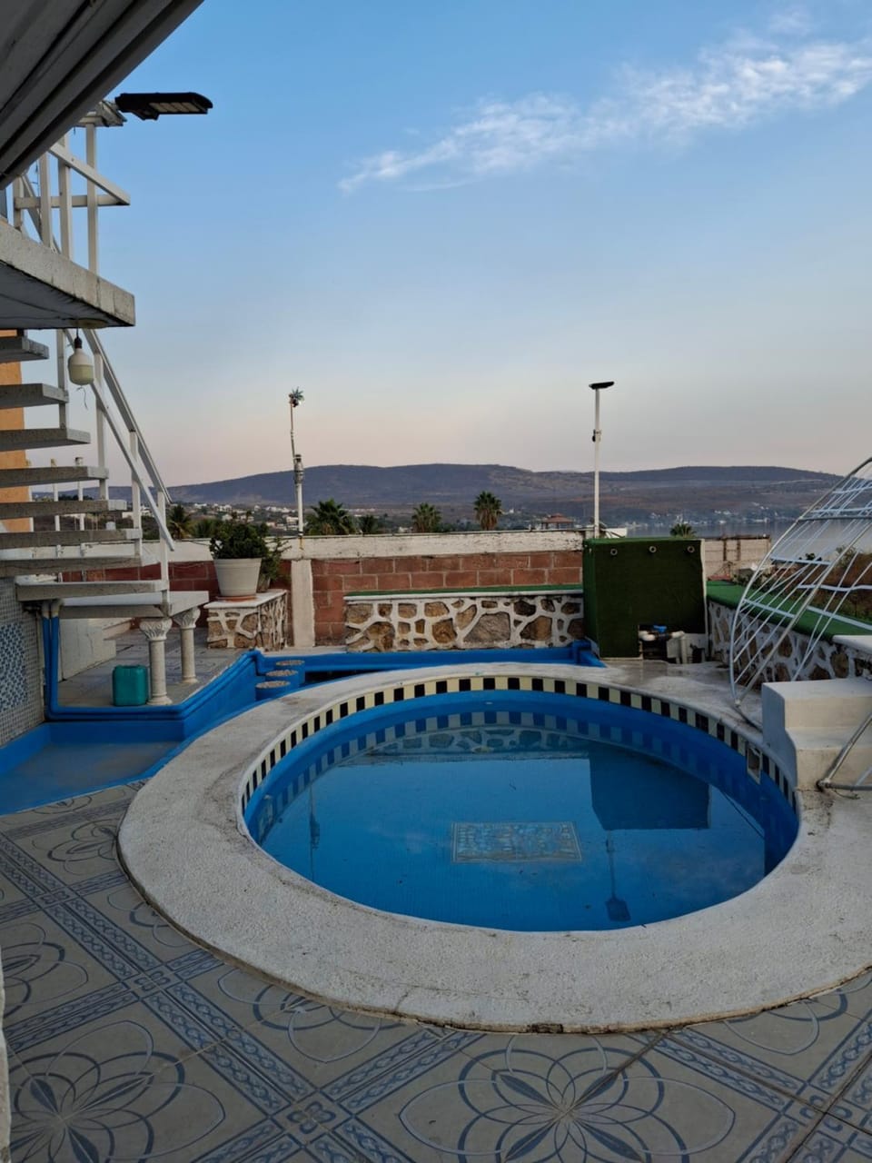 Casa Rosa House in Tequesquitengo