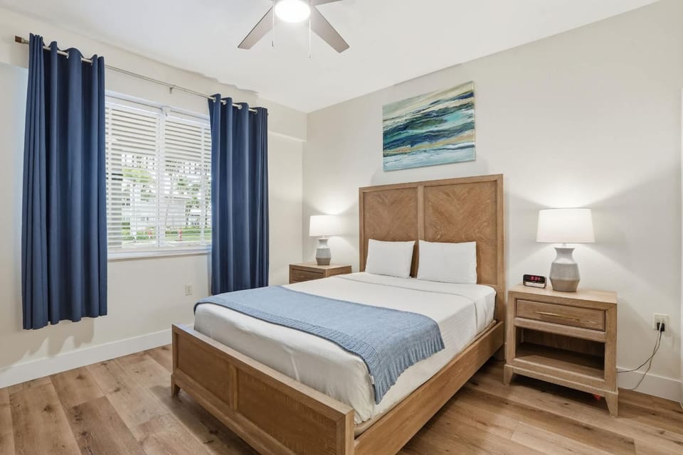 #315 - Golf Views - Nicely Updated -Sleeps 4 House in Lely Resort