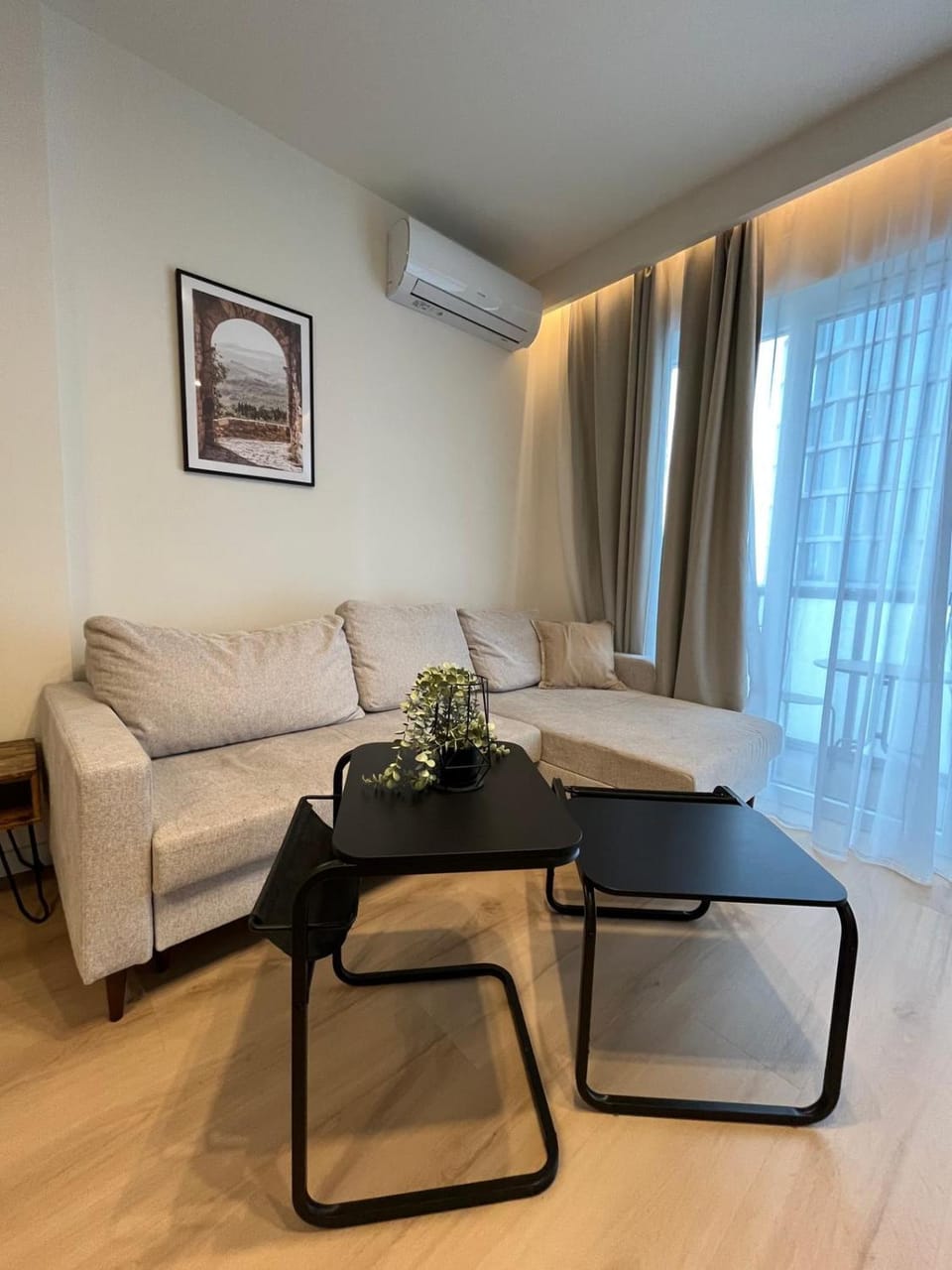 Global l Apartament with balcony l SKY TOWER Katowice l Apartment in Poland