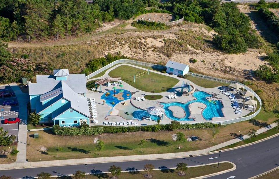 The Shimmering Seahorse OBX House in Kill Devil Hills
