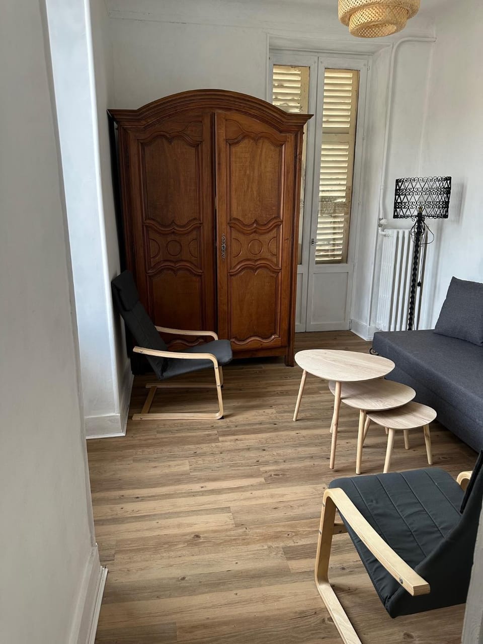Property building, Living room