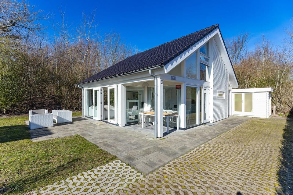 Zonnedorp 4 Villa Jula Renesse | Comfortable beach villa for 6 People House in Noordwelle