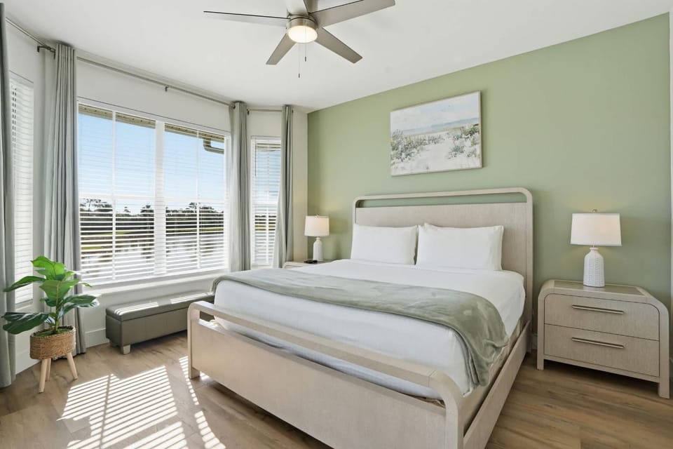 #1522 - Complete Luxury - Golf and Lake View House in Lely Resort