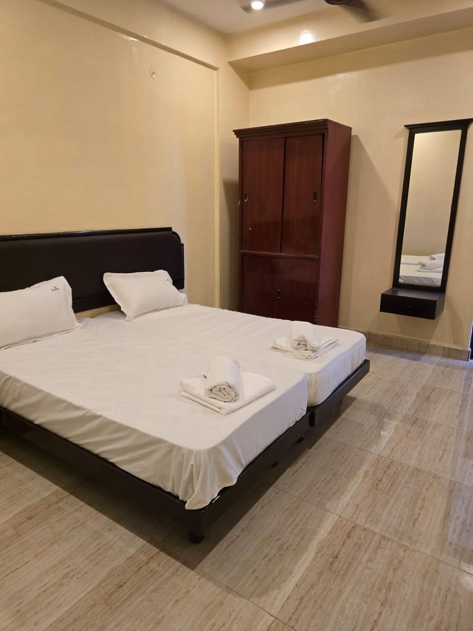 Hotel GT Aathika Palace, Parrys Hotel in Chennai
