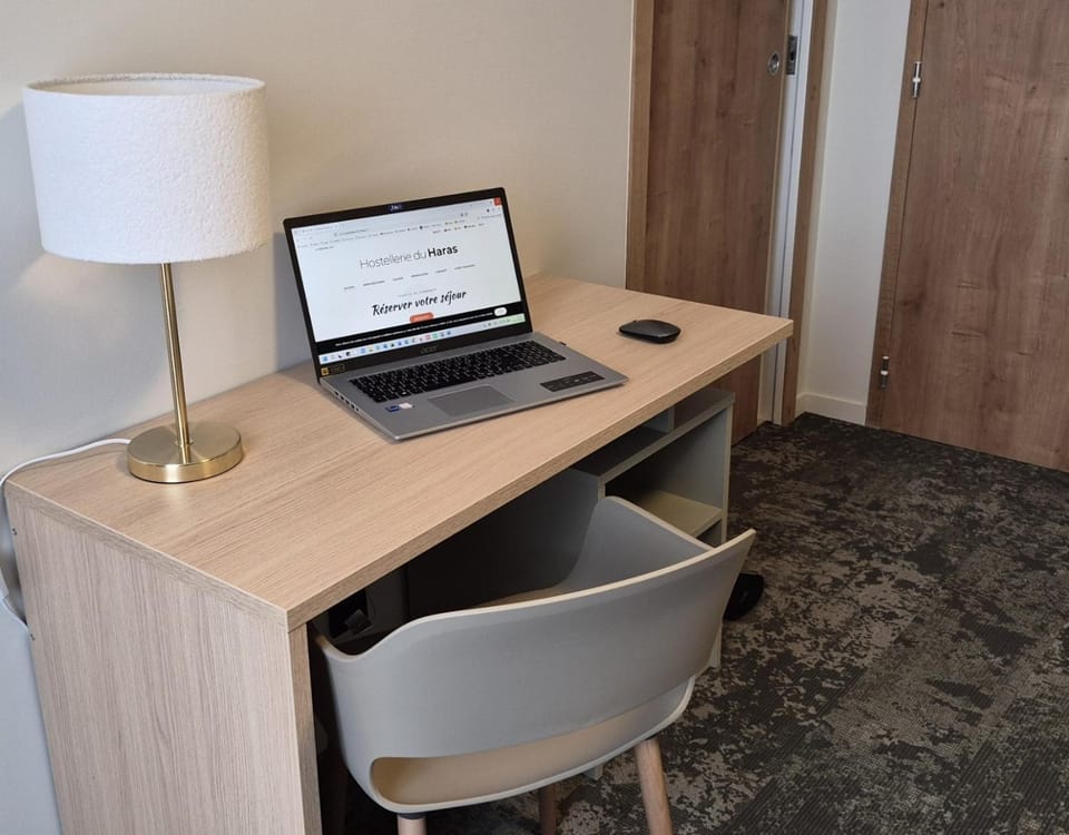Seating area, Bedroom