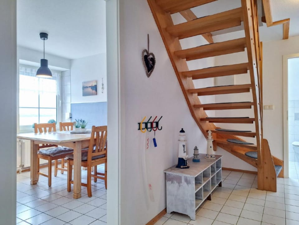 Ferienwohnung Seebär im Haus Seewind nur 800 Meter von der Nordsee entfernt auf 2800 m Grundstück Apartment in Friedrichskoog