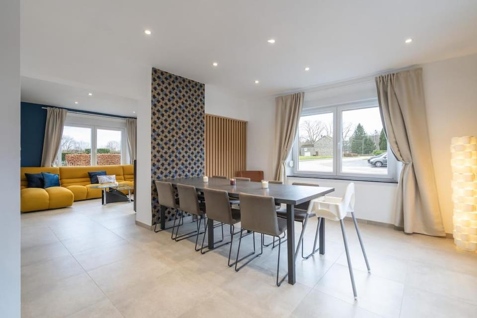 Le Refuge - 10 people, charming renovated cottage House in Manhay