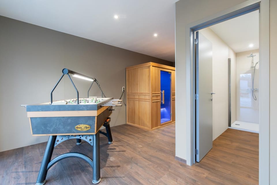 Le Refuge - 10 people, charming renovated cottage House in Manhay