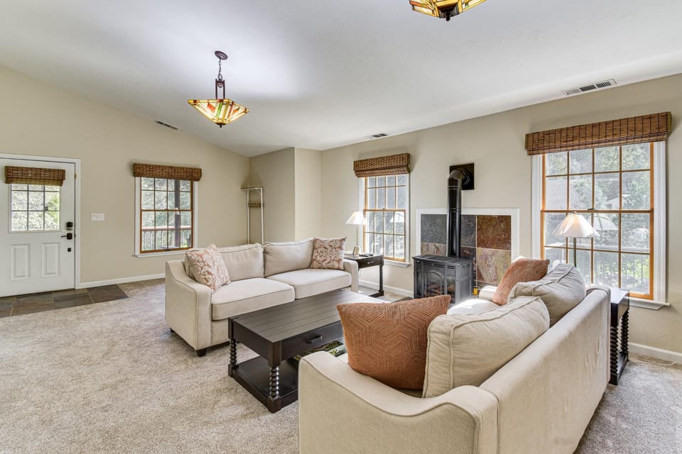 Swim & Golf! 'Jackson Mill Cottage' in Groveland House in Groveland