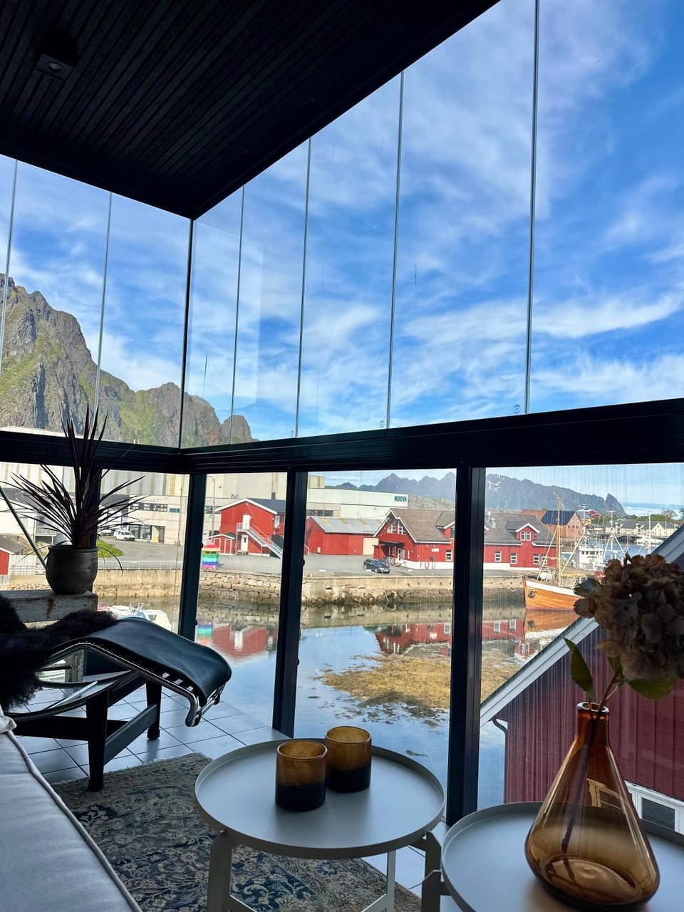 Svolvær Panorama City Suite Apartment in Lofoten