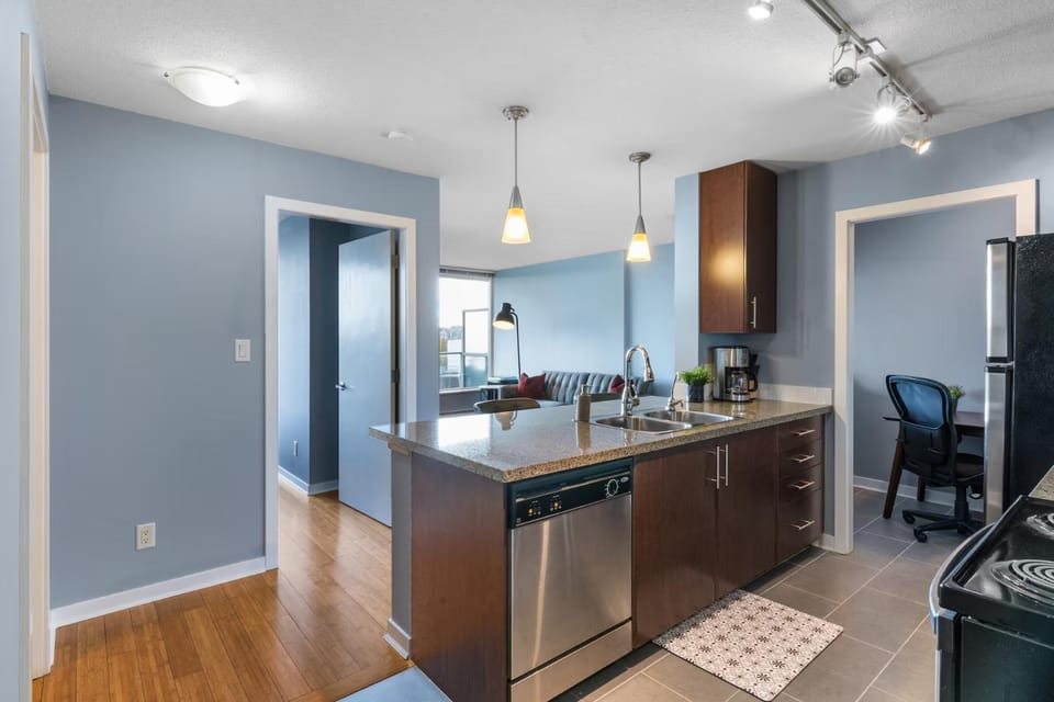 Kitchen or kitchenette, Dining area, dishwasher, oven, stove