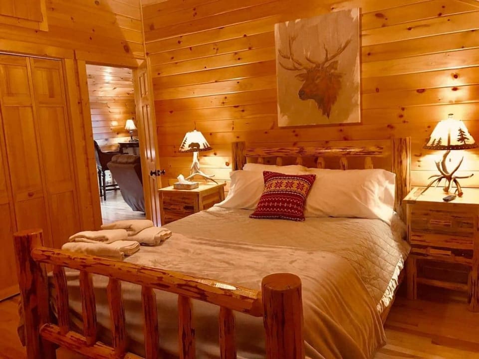 Eagles Nest 1 BR Cabin - Close to Beech Mtn Cabin in Beech Mountain