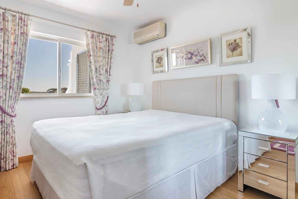 Apartamentos Valverde - Quinta do Lago Campground/ 
RV Resort in Faro District