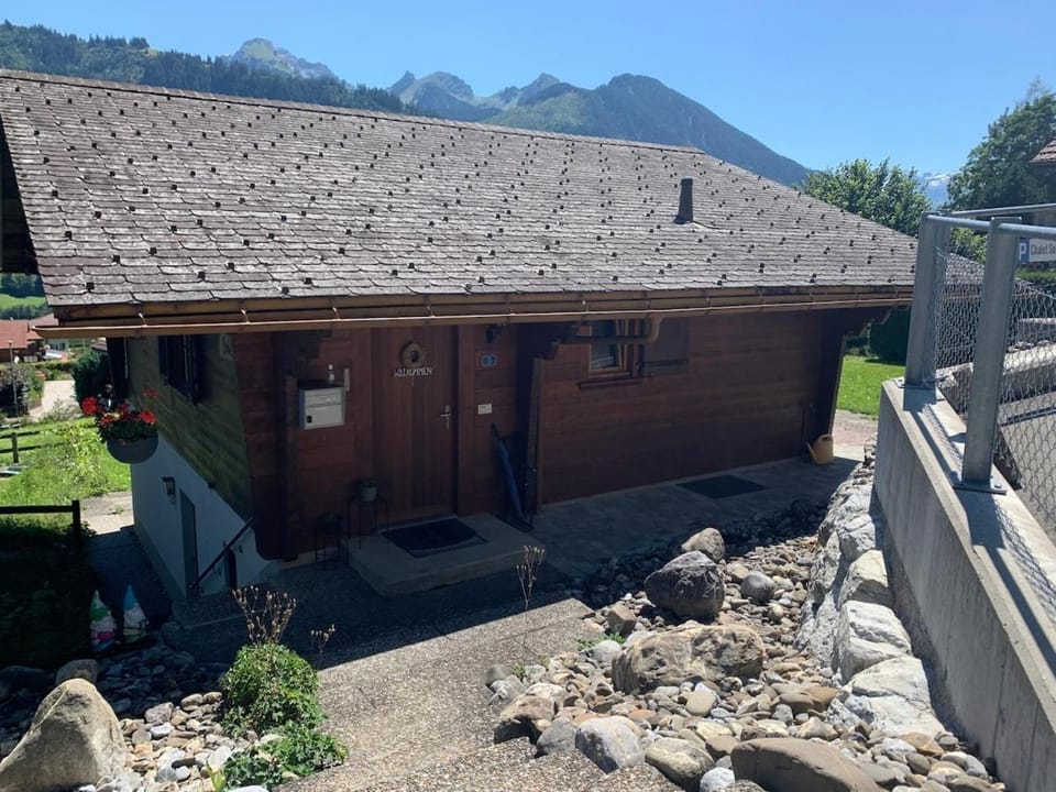 Property building, Day, Natural landscape, Mountain view
