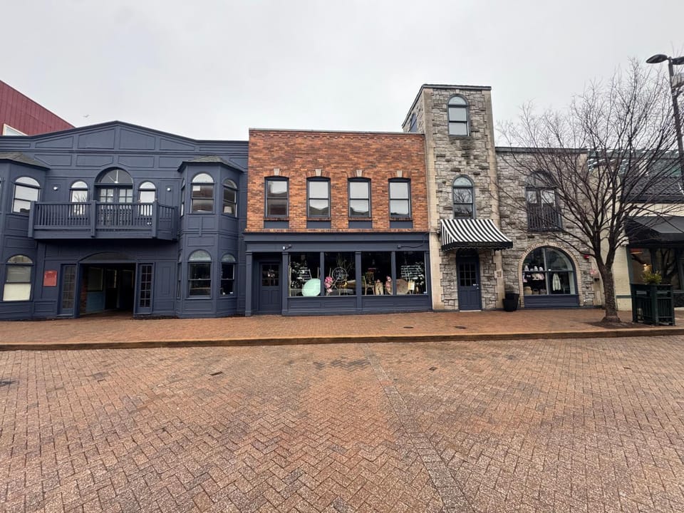 Property building, Street view